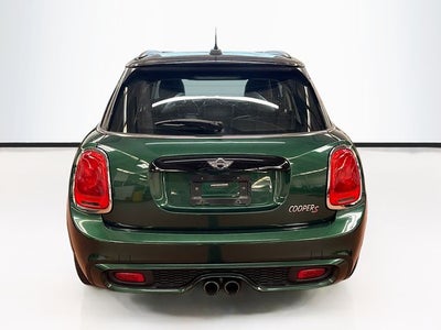 2016 MINI HARDTOP 4 DOOR Base