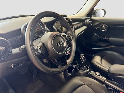 2021 MINI HARDTOP 4 DOOR CLASSIC