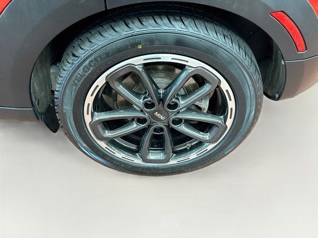 2015 MINI COUNTRYMAN Base