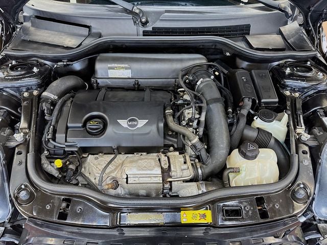 2014 MINI CONVERTIBLE Base