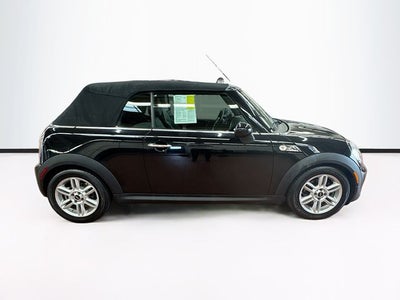 2014 MINI CONVERTIBLE Base