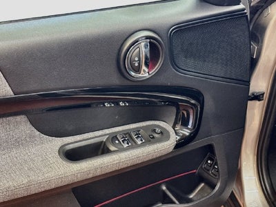 2023 MINI COUNTRYMAN Signature