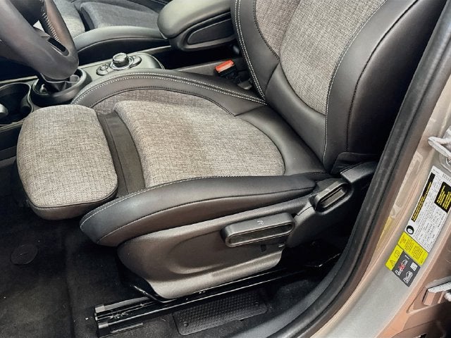 2023 MINI COUNTRYMAN Signature