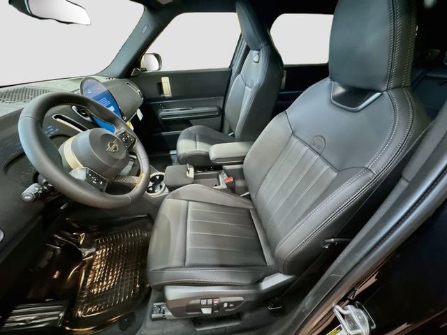 2027 MINI COUNTRYMAN ICONIC