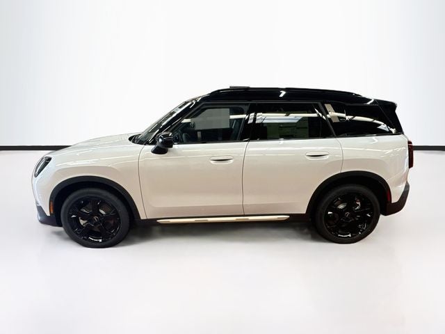 2027 MINI COUNTRYMAN ICONIC