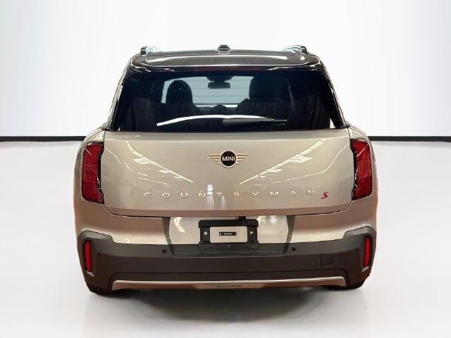 2027 MINI COUNTRYMAN ICONIC