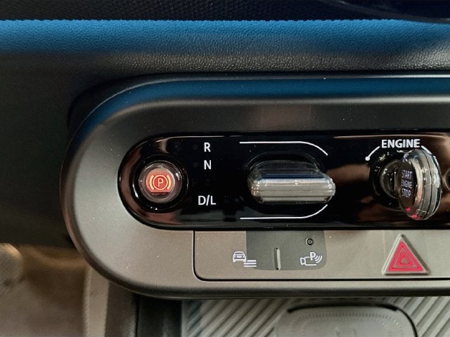 2027 MINI COUNTRYMAN ICONIC