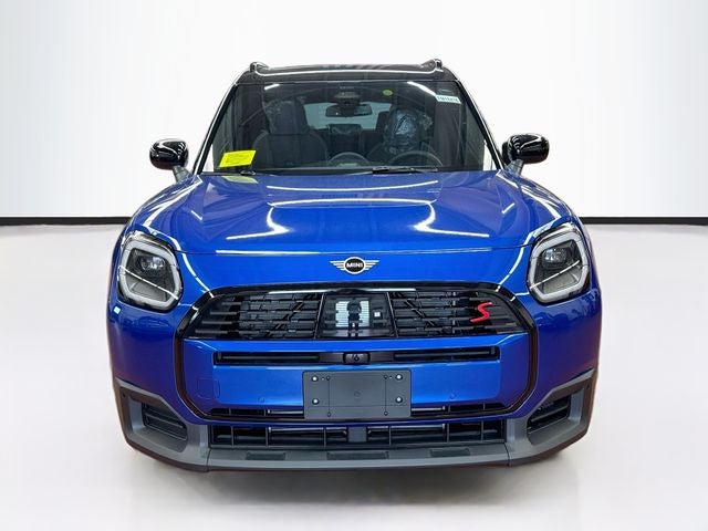 2027 MINI COUNTRYMAN ICONIC
