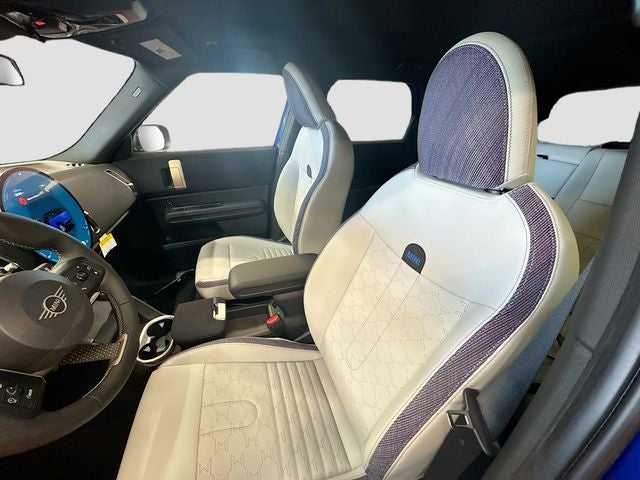2026 MINI COUNTRYMAN OXFORD EDITION