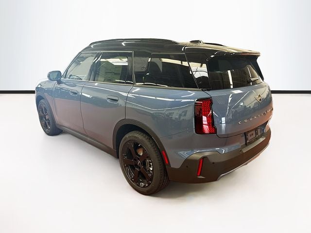 2027 MINI COUNTRYMAN ICONIC