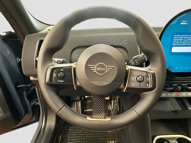 2027 MINI COUNTRYMAN ICONIC