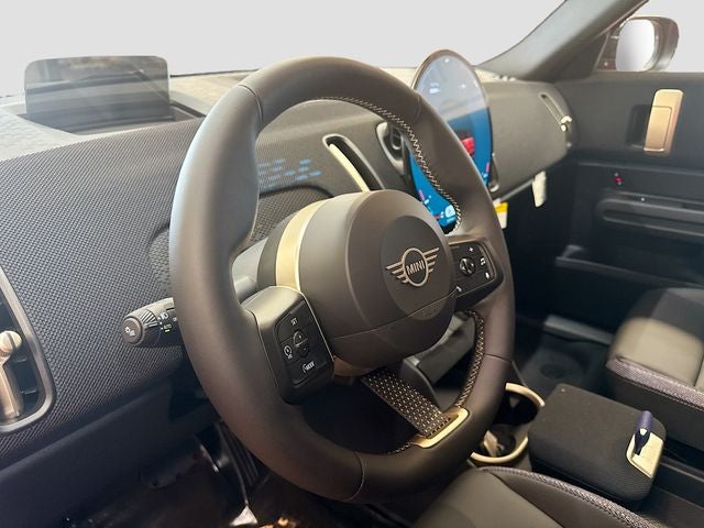 2027 MINI COUNTRYMAN SIGNATURE PLUS