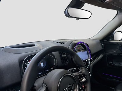 2023 MINI COUNTRYMAN Iconic