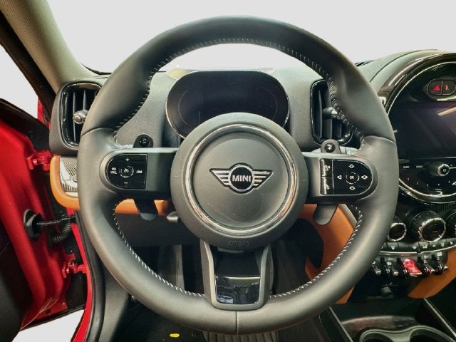 2024 MINI COUNTRYMAN Iconic