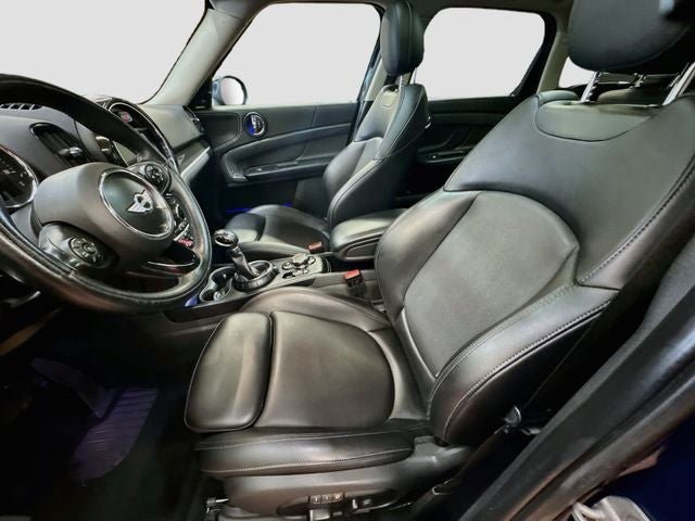 2017 MINI COUNTRYMAN Base