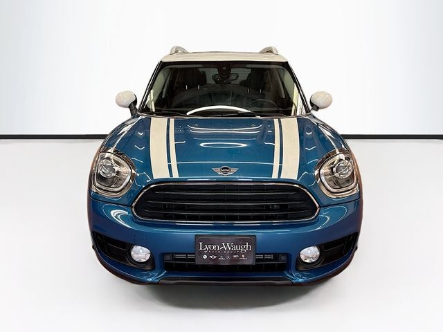 2017 MINI COUNTRYMAN Cooper