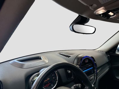 2017 MINI COUNTRYMAN Cooper