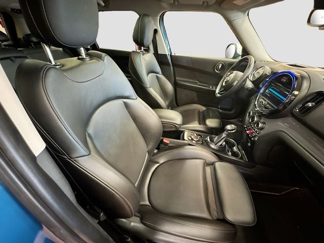 2017 MINI COUNTRYMAN Cooper