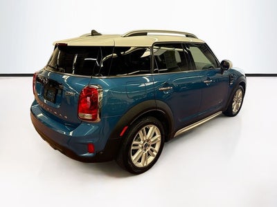 2017 MINI COUNTRYMAN Cooper