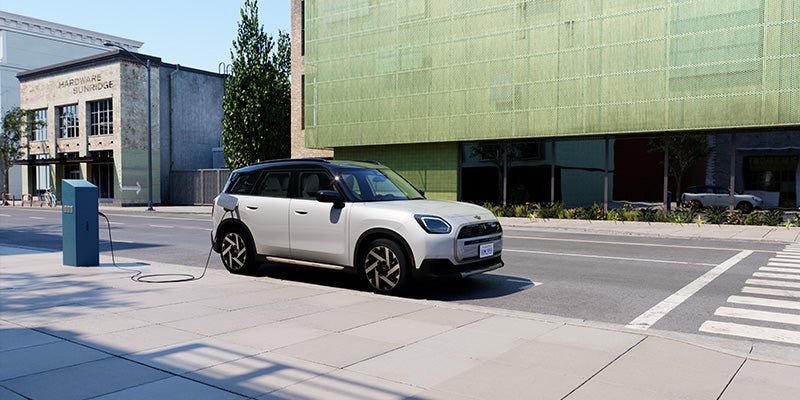 MINI of Bedford in Bedford NH